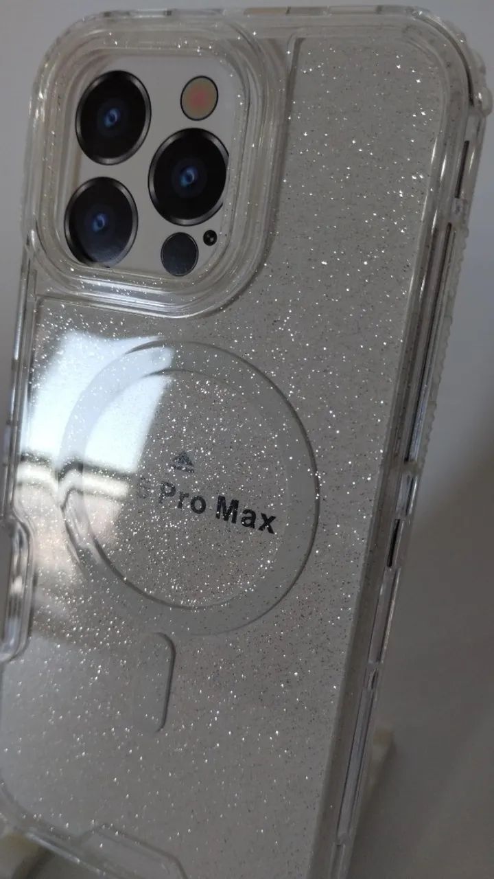 Capinha com acabamento Glitter para iPhone 16 Pro Max
