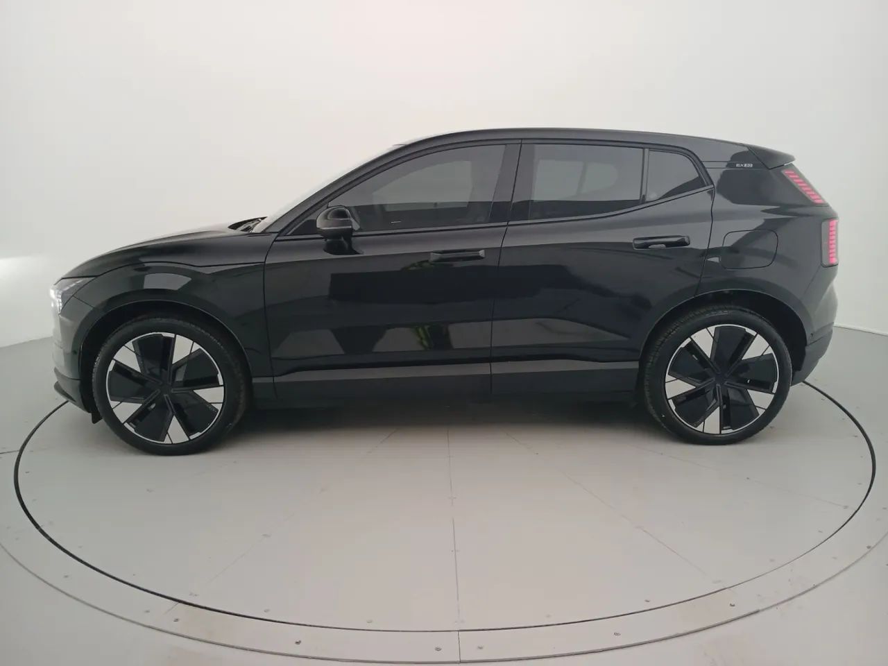 Volvo EX30 E60 Ultra (elétrico) 2024 - Foto 2