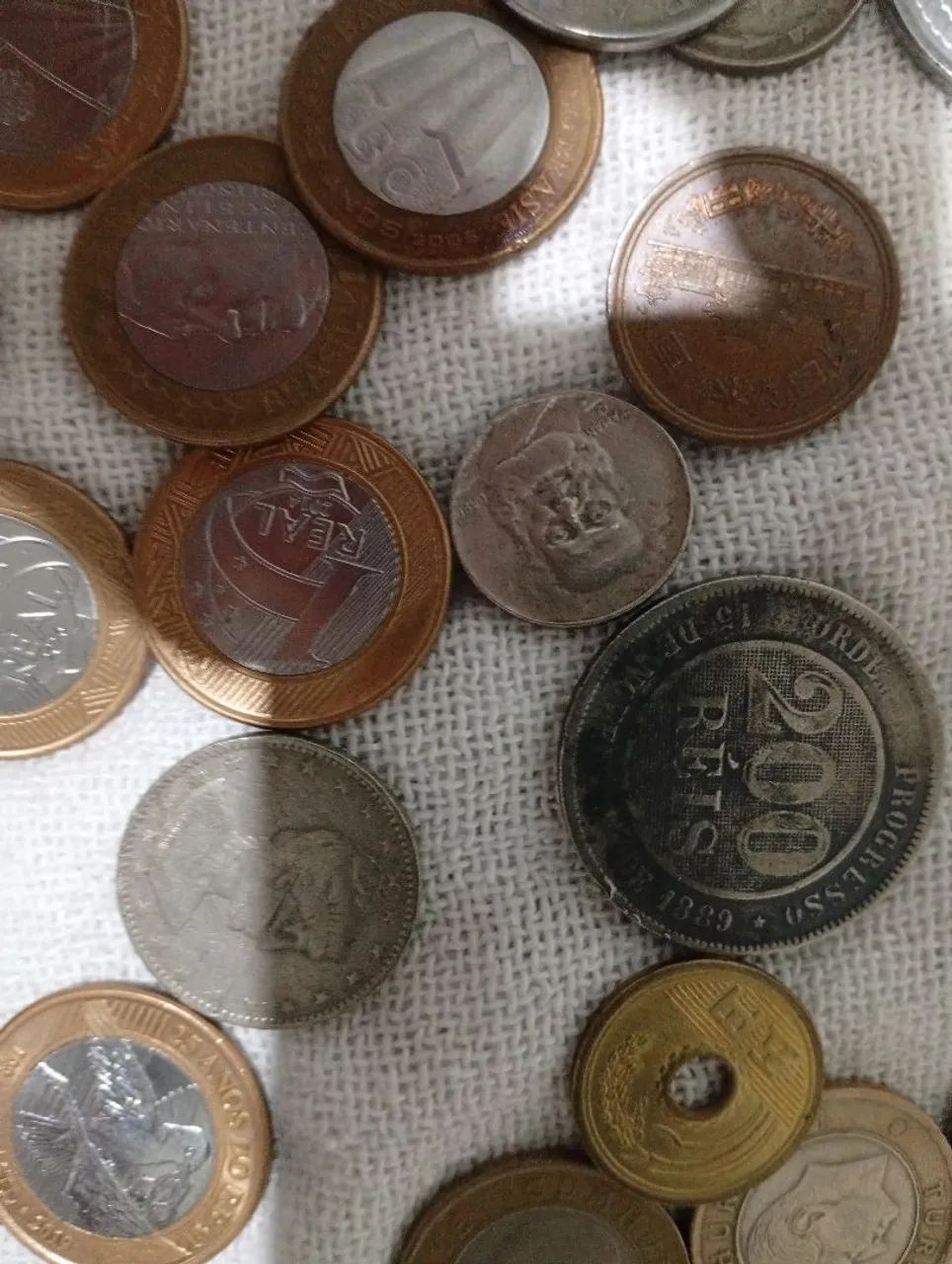 Moedas antigas para colecionar 