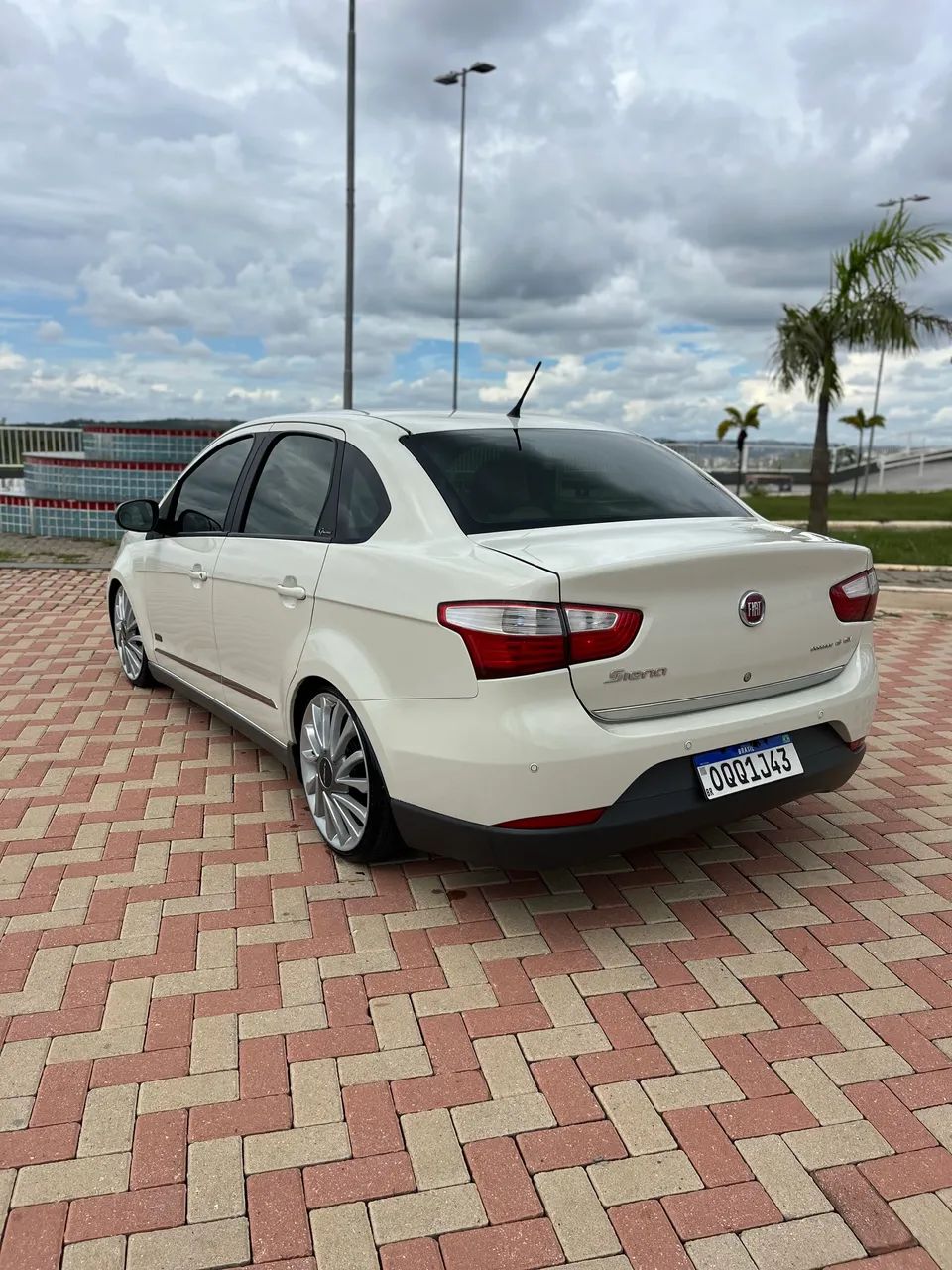 Fiat Grand Siena Essen.sublime 1.6 Flex 2014 - Foto 6