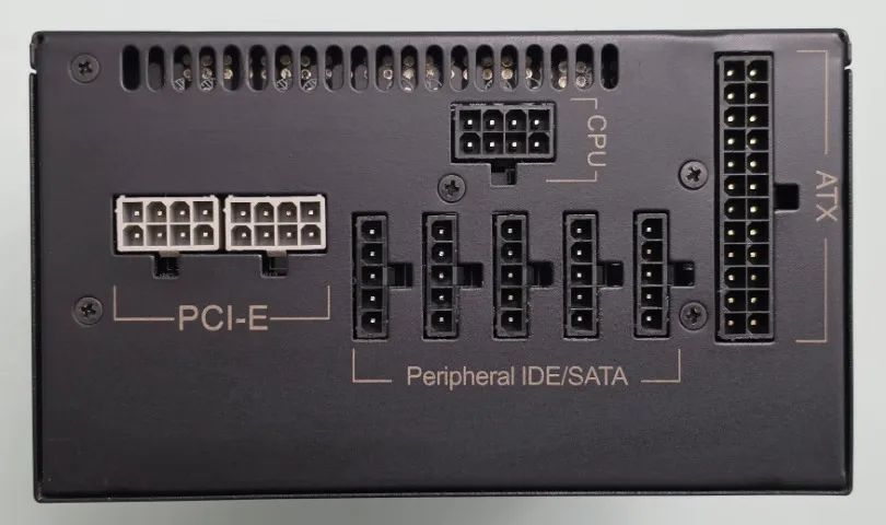 Fonte 650w OCZ ZT Full Modular - Foto 4