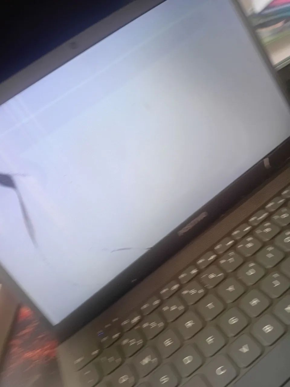 Notebook da lenovo com (defeito na tela) - Foto 3