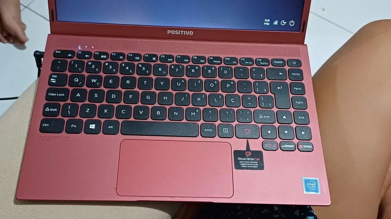 Notebook Positivo Motion Red