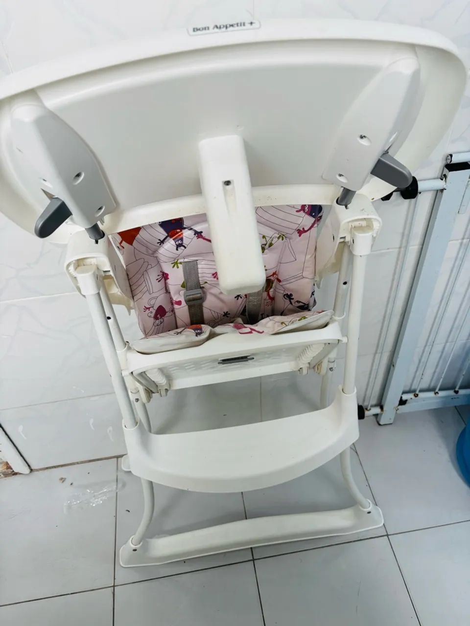 Cadeira refeição para bebê  - Foto 3