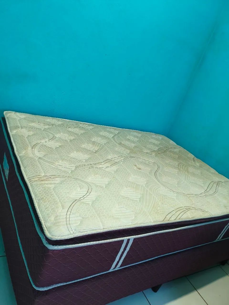 Vende-se cama e TV - Foto 2