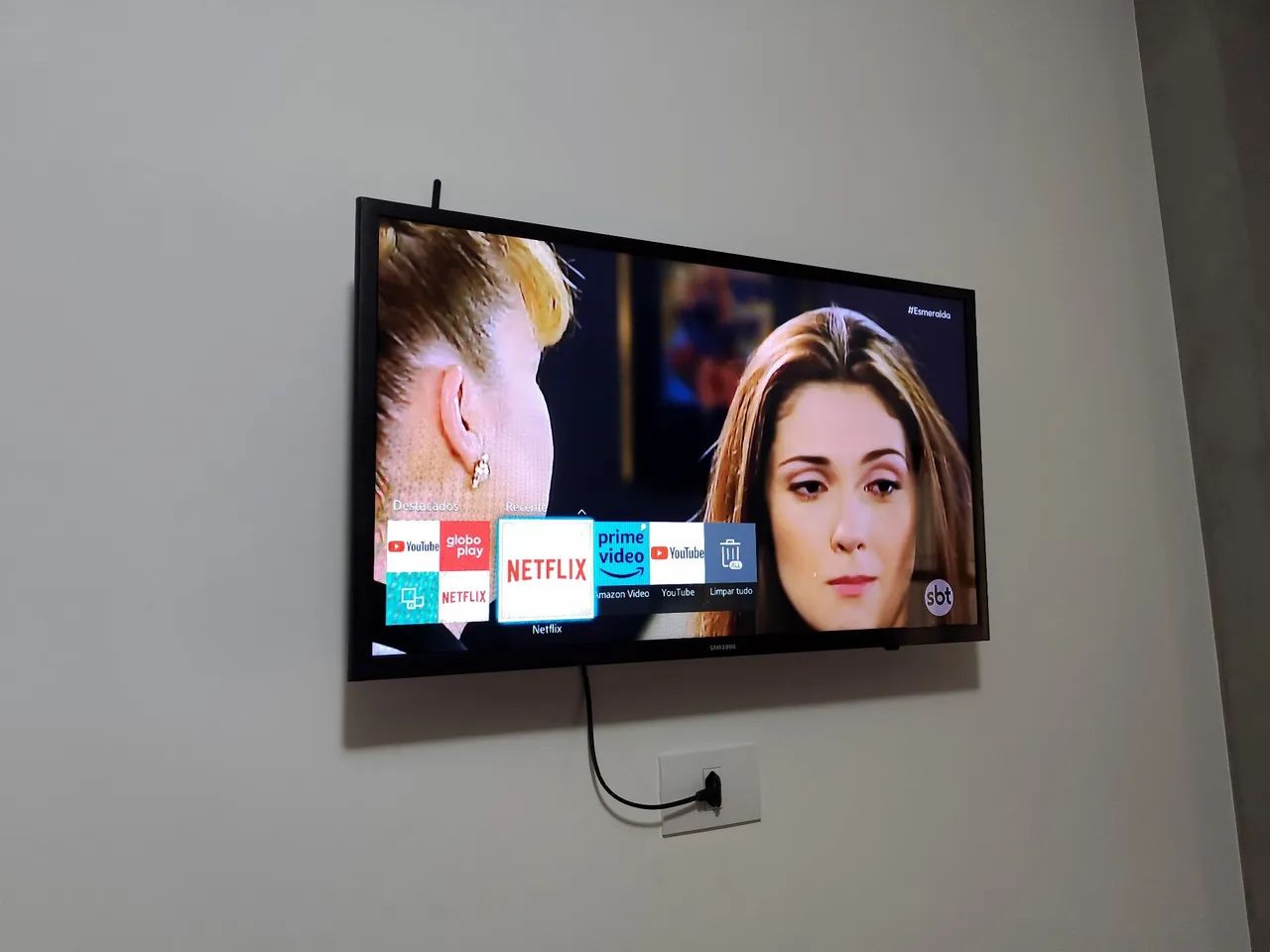 Smart tv Samsung 32 polegadas  - Foto 2