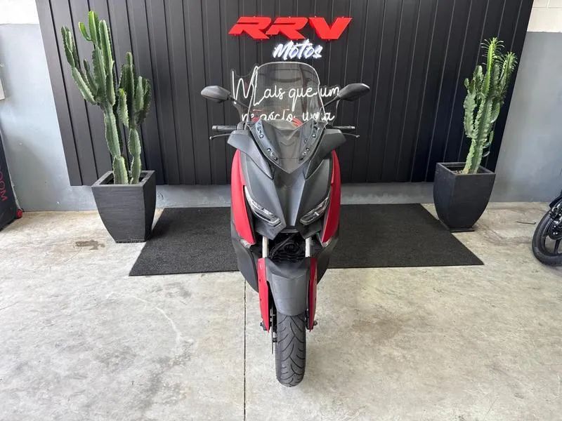 YAMAHA XMAX 2021 - Foto 3