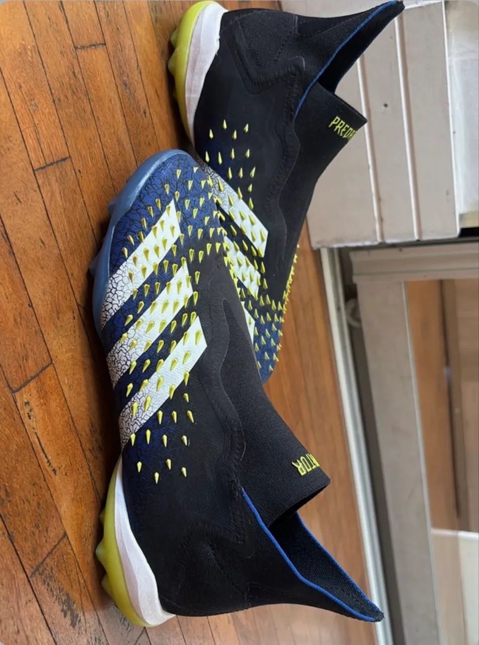 Chuteira adidas predator freak original - Calçados Esportivos