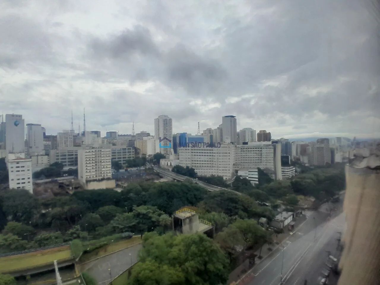 Sala comercial à venda localizada na Liberdade. - Foto 5