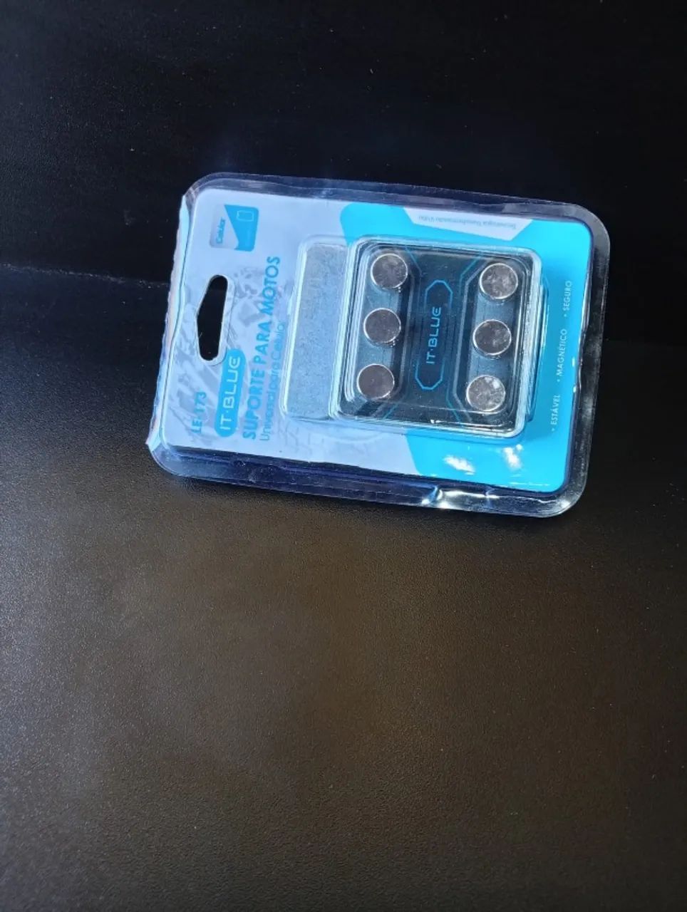 Suporte magnético universal para celular 