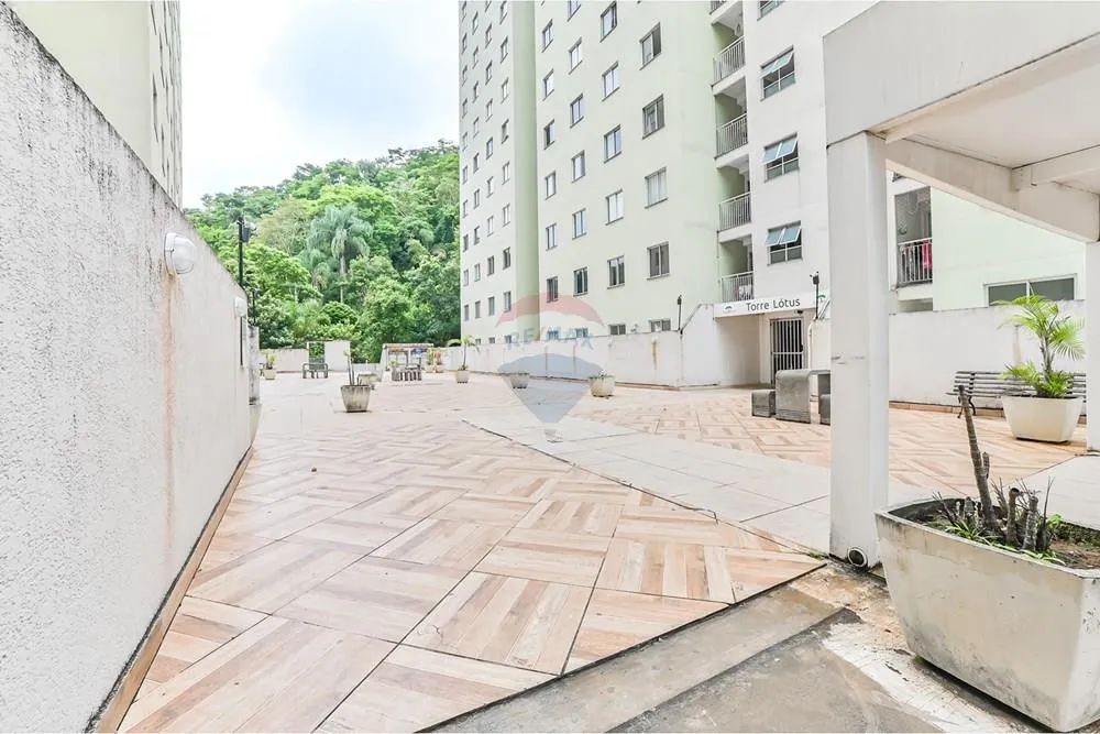 Condomínio Fechado com Elevador: Apto 2 quartos com garagem coberta - Foto 5