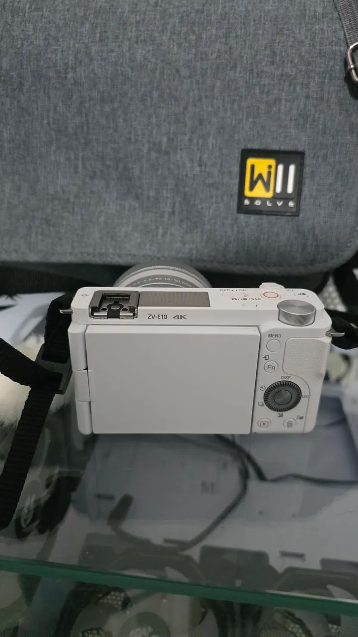 Sony ZV-E10 Cor Branca + garantia + lente 16-50 Nova + Nota Fiscal  - Foto 2