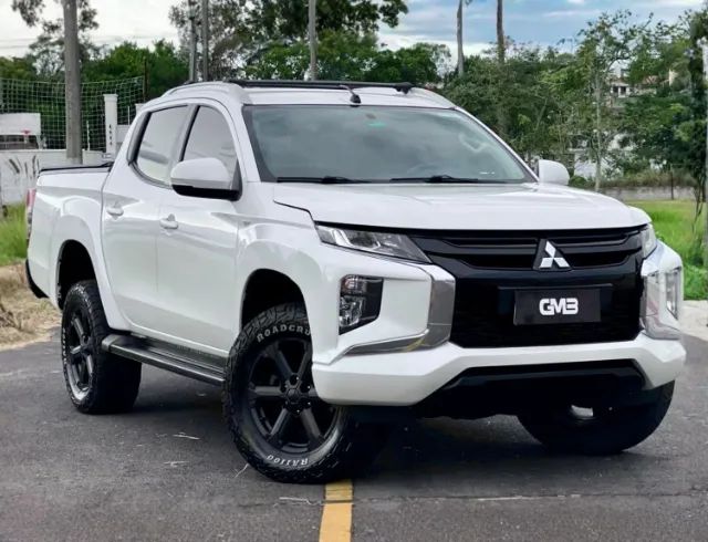 Mitsubishi L200 2021