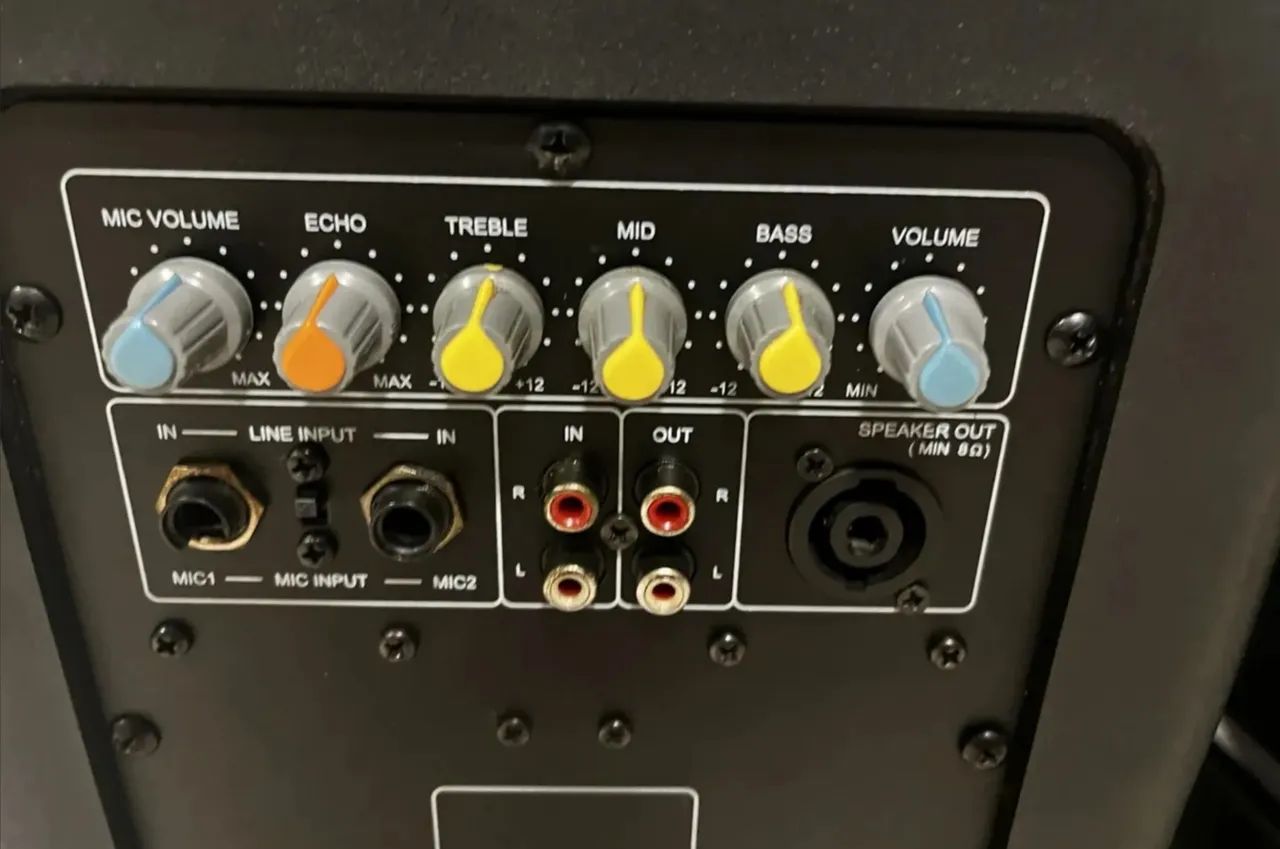 Caixa Amplifica Csr 4000a 15 Pol  - Excelentes - Foto 5