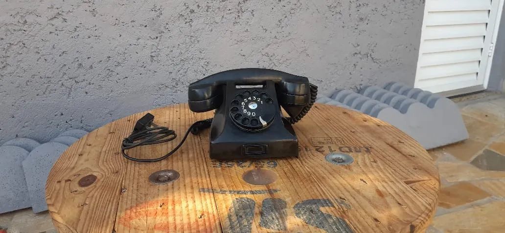 Telefone antigo de Baquelite anos 60 Ericsson a disco - Ítem de colecionador