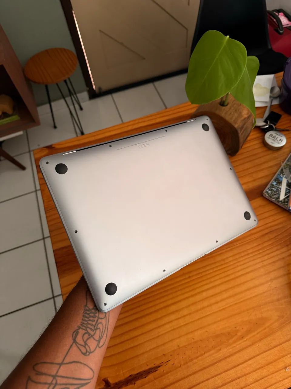 Macbook Air M1 8gb 256gb - Foto 4