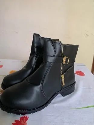 Bota  - Foto 2