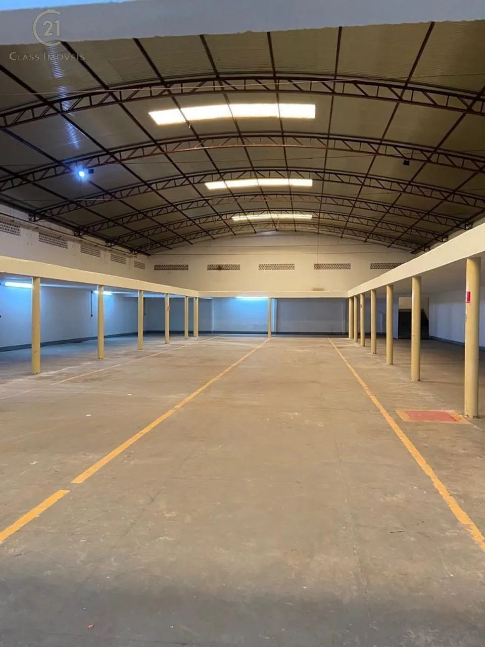 Barracão para alugar em Londrina, Parque Comercial Quati, com 1400 m² - Foto 4
