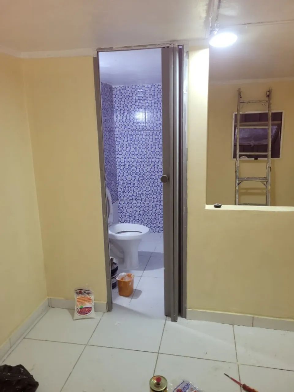 Aluga-se kitnet em bairro acessível