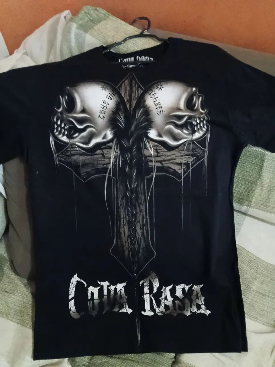 Camisa 'cova rasa'. - Foto 2