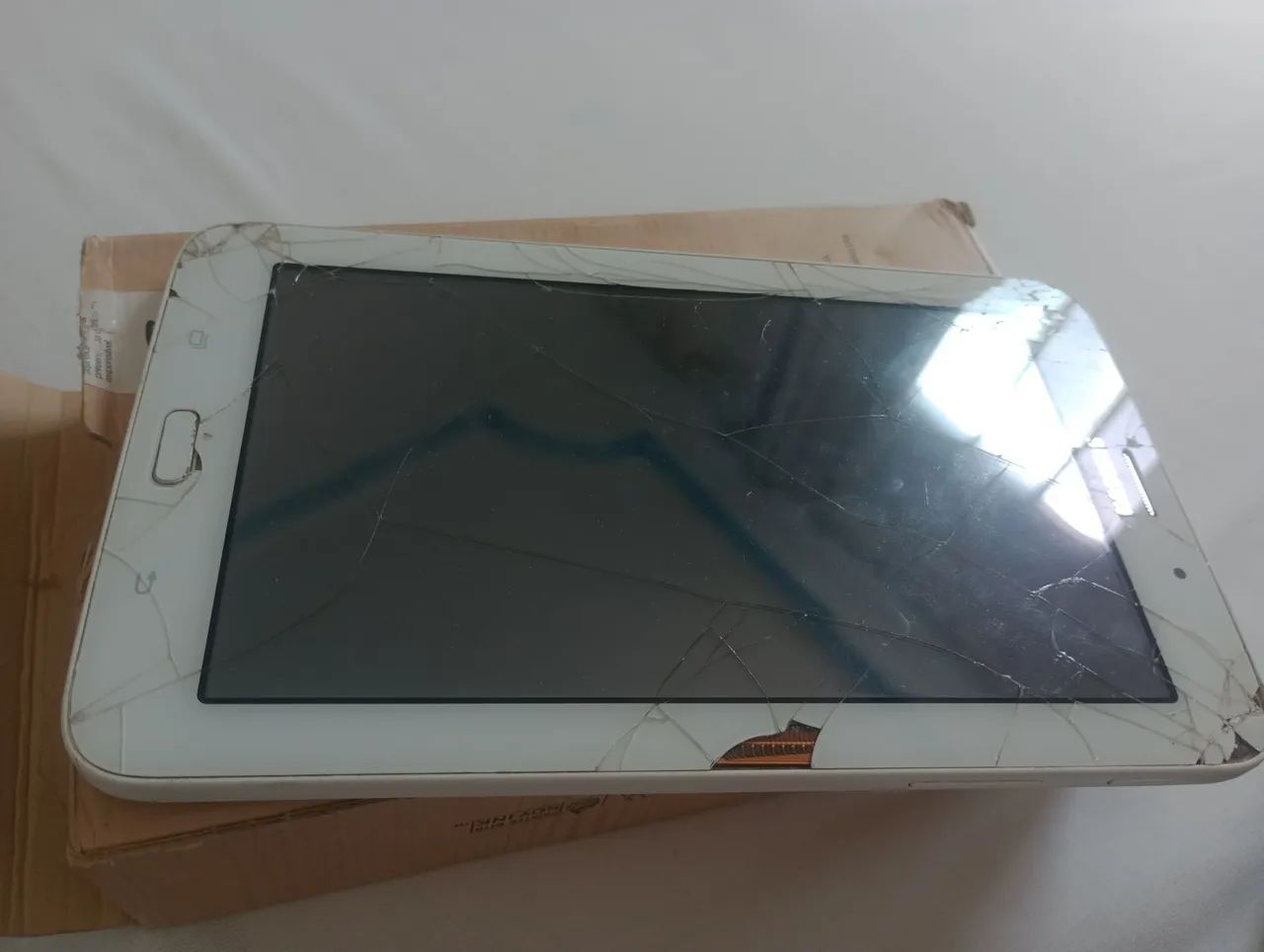 Tablet usado para uso ou para reformar pra vender Samsung Galaxy tab E