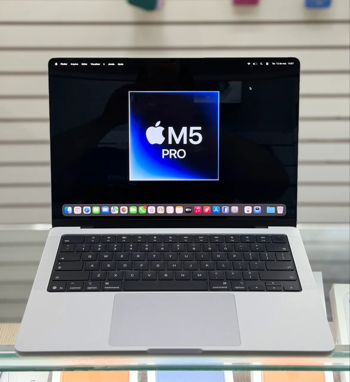 MacBook Pro 14
