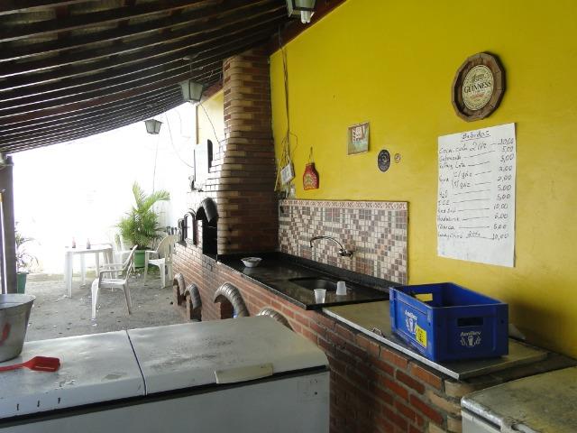 Casa com piscina + bar independente próximo a praça do chacrinha - Foto 3