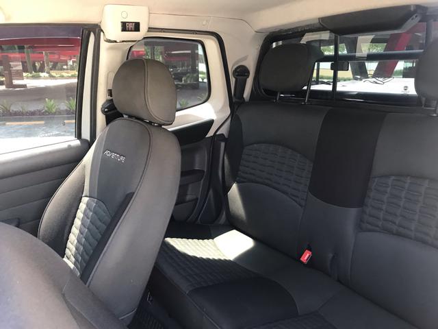 Fiat Strada Adventure cd 3 portas automática 1.8 flex com GNV completa - Foto 15