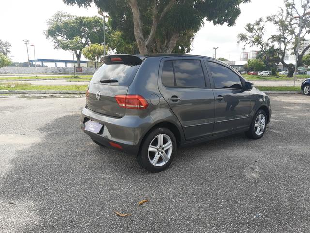 Vw fox 1.0 comfortline 2015 r$ 34.900,00. rafa veículos falar eric * - Foto 3