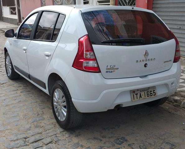 Sandero 1.6 automático em ótimo estado - Foto 3