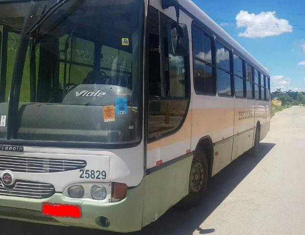Ônibus escolar , ano 05/05 , Mercedes Benz , Marcopolo - Foto 2