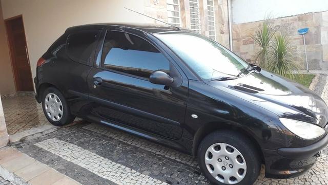 Peugeot 206 1.4 Hatch Sensation 1.4 8V (Flex) 2008 - Foto 3