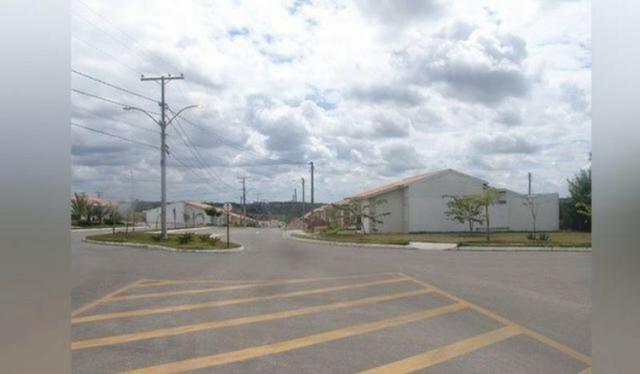 Condomínio Terra Nova 1 casa 2/4 com terreno maior no bairro Sim - Foto 3