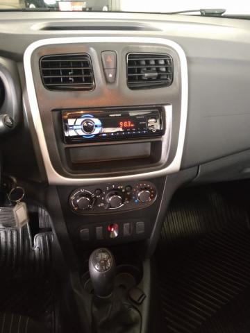 Renault logan 2018 1.0 12v sce flex authentique manual - Foto 8