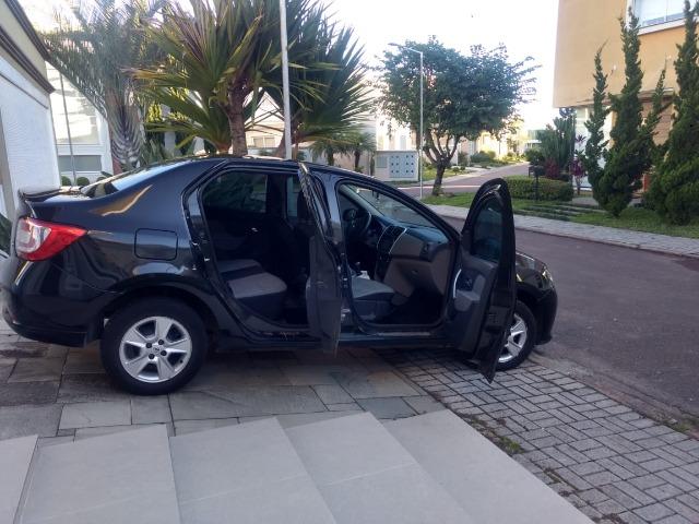 Logan Dynamique 1.6 8V 2014 para venda rápida - Foto 5