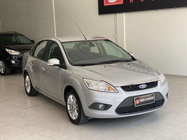 Ford Focus Sedan 2.0 Manual 2012