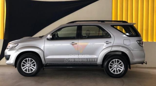 Toyota Hilux SW4 SRV 4x4 - Foto 4