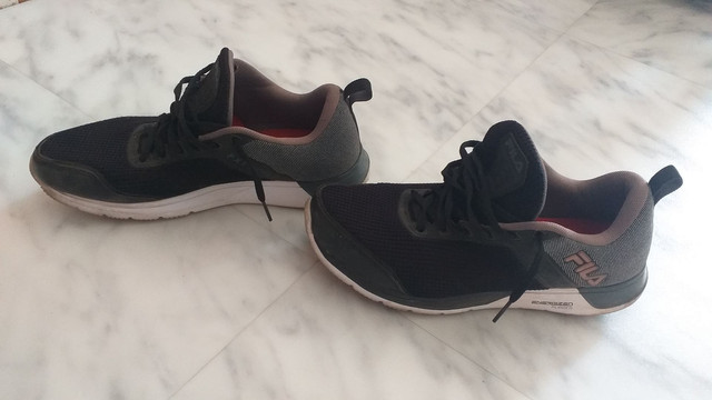 tenis fila 42