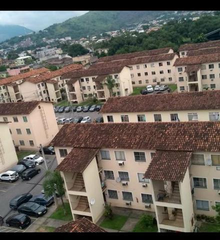 Apartamento com 2 dormitórios à venda, 58 m² por R$ 150.000,00 - Campo Grande - Rio de Jan