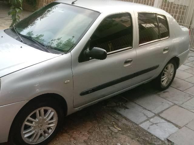 Excelente Clio Sedan 06 1.0 - Foto 8