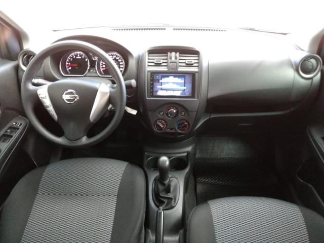 NISSAN VERSA 1.6 S MT - Foto 8
