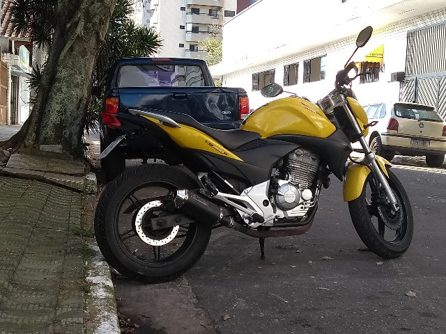 Honda CB300R para Troca