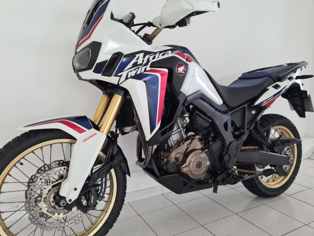 AFRICA TWIN 2017 REAÇÃO SUZUKI