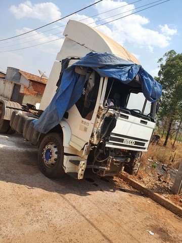 IVECO CAVALLINO 2008