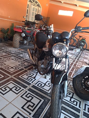 VENDO SUZUKI YES 125 2011 R$4000,00