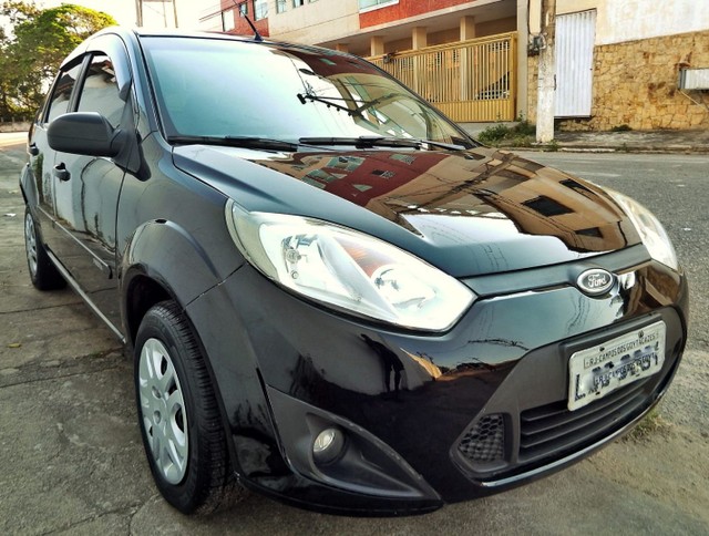 FIESTA SEDAN 1.6COMPLETO