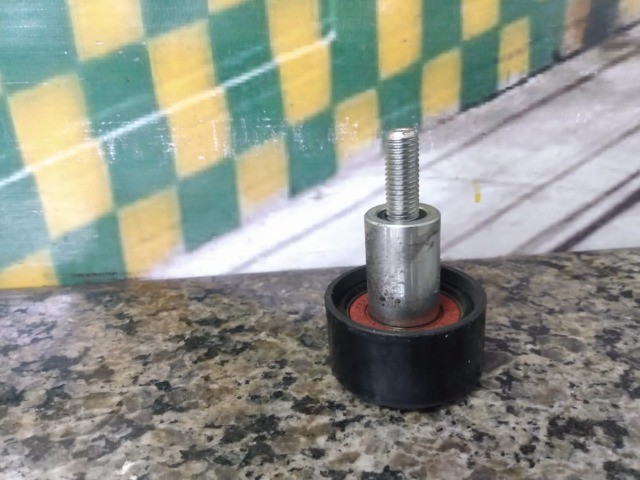 rolamento esticador da correia dentada gol fox up 1.0 12v 3cc - Foto 2