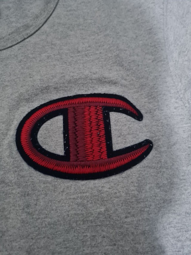 Camiseta Champion G original - Foto 2