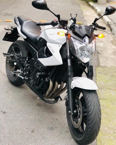 YAMAHA XJ6 N 2016