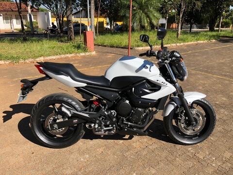 YAMAHA XJ6 N